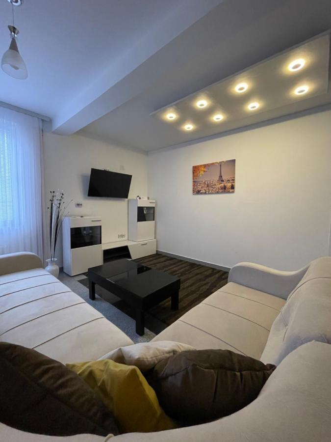 Luna Apartment Novi Pazar Extérieur photo